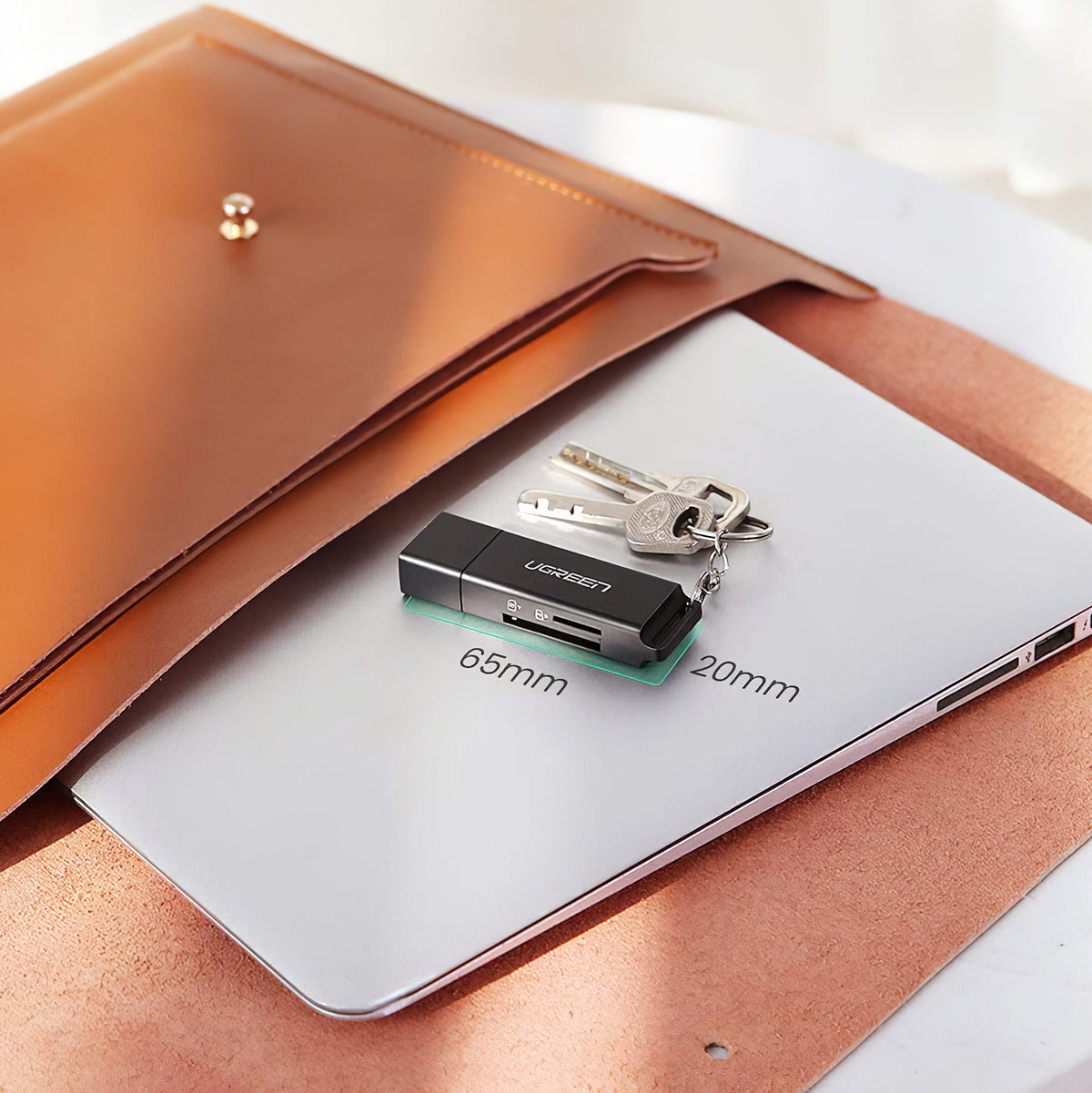 Lettore di schede USB 3.0 UGREEN CM104, SD - microSD, Nero