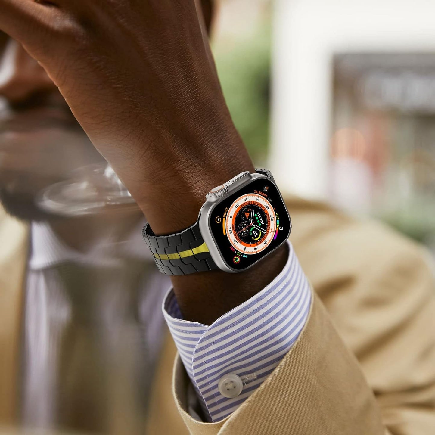 Cinturino Techsuit W063 per Apple Watch 49mm / 46mm / 45mm / 44mm / 42mm Series, Nero Arancione
