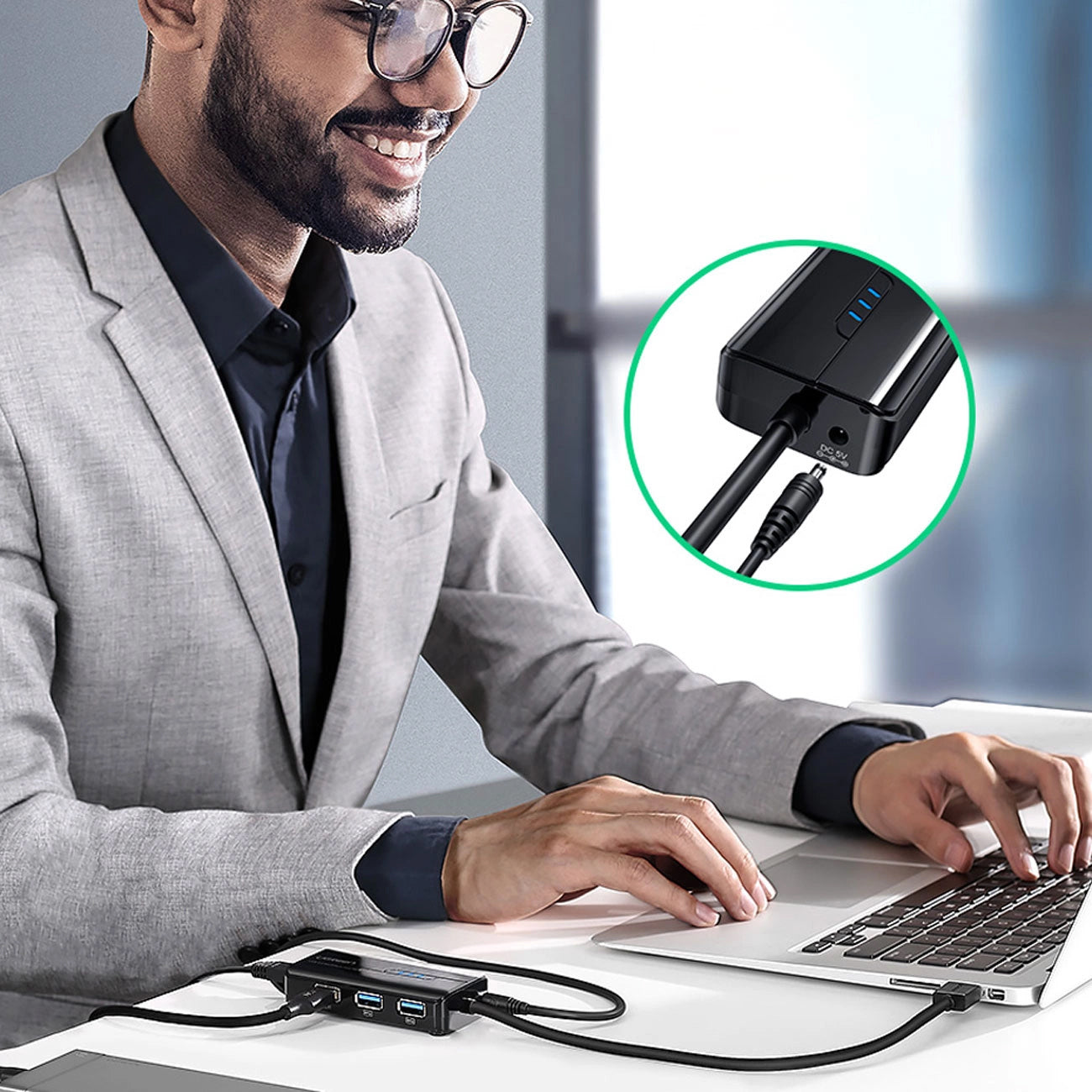 UGREEN 20265 USB Hub, 3 x USB-A 3.0 - 1 x RJ45, Black