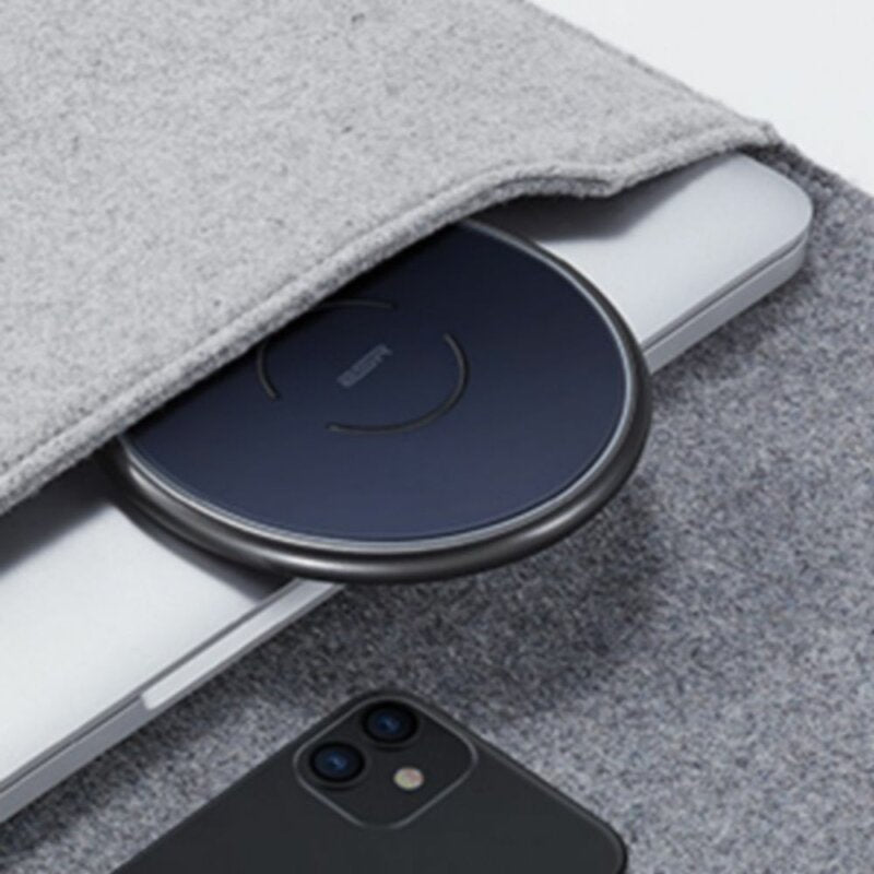 Caricabatterie Wireless ESR Halolock, 10W, 1.1A, Blu