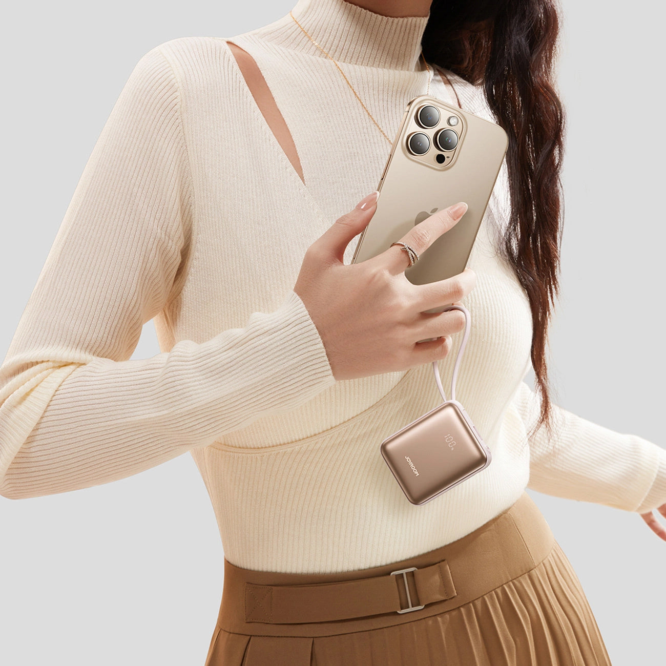 Batteria Esterna Joyroom JR-PBF27, 10000mAh, 22.5W, PD, 1 x Lightning - 2 x USB-C, Dorata