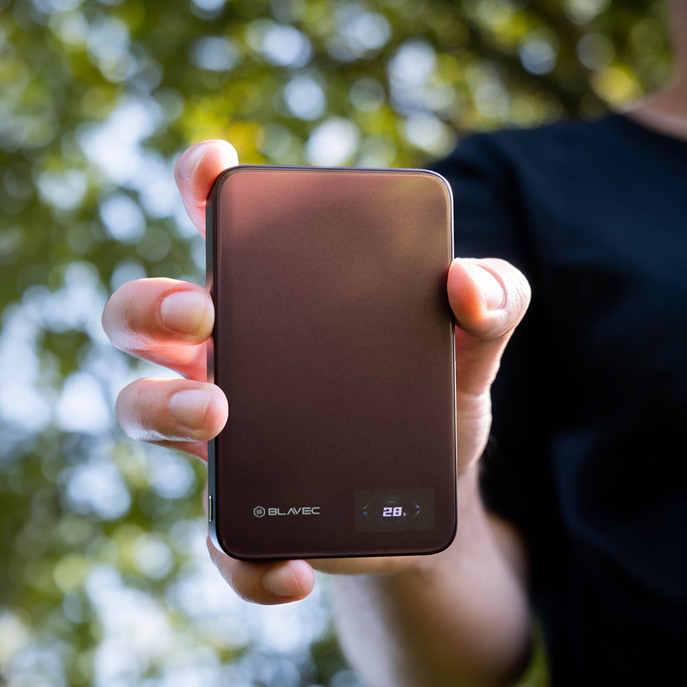 Batteria esterna wireless Blavec BJ-04 Slim, 10000 mAh, 22,5 W, PD + FQI, 1 x QI - 1 x USB-C, viola