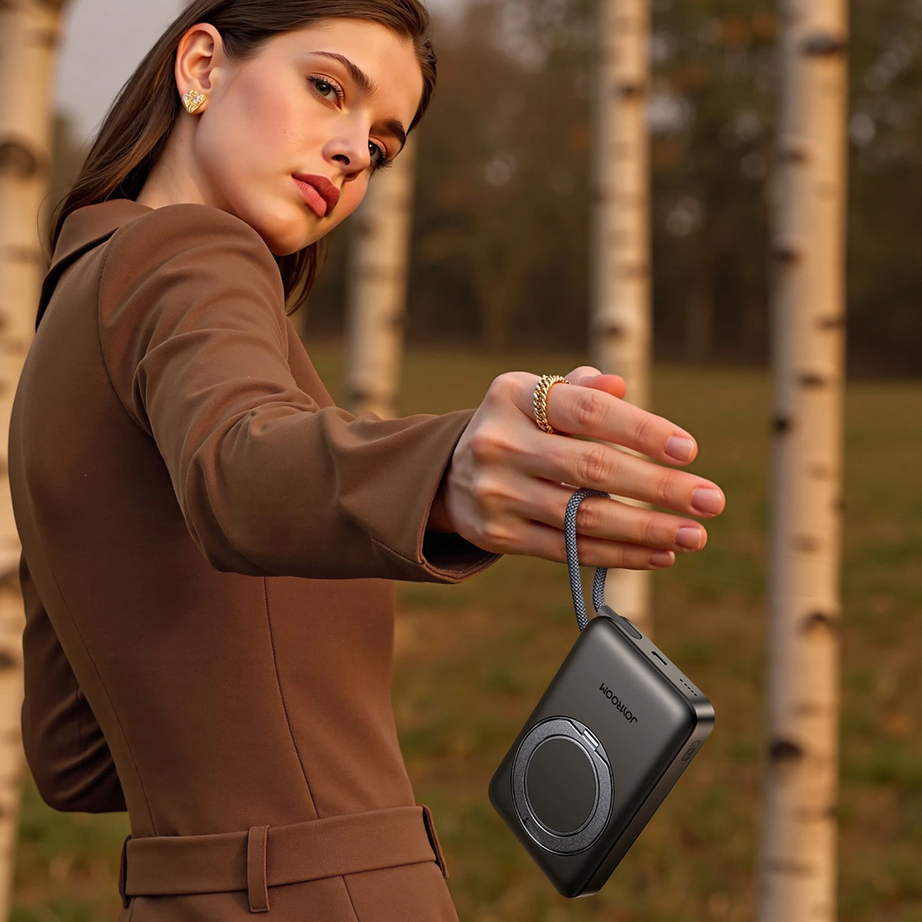 Batteria Esterna Wireless Joyroom JR-PBM02, 10000mAh, 22.5W, PD + FQI, 1 x QI - 2 x USB-C, Nera