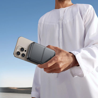 Batteria Esterna Wireless Joyroom JR-PBM11, 10000mAh, 22.5W, QC + PD + FQI, 1 x QI - 1 x USB-A - 1 x USB-C, Nera