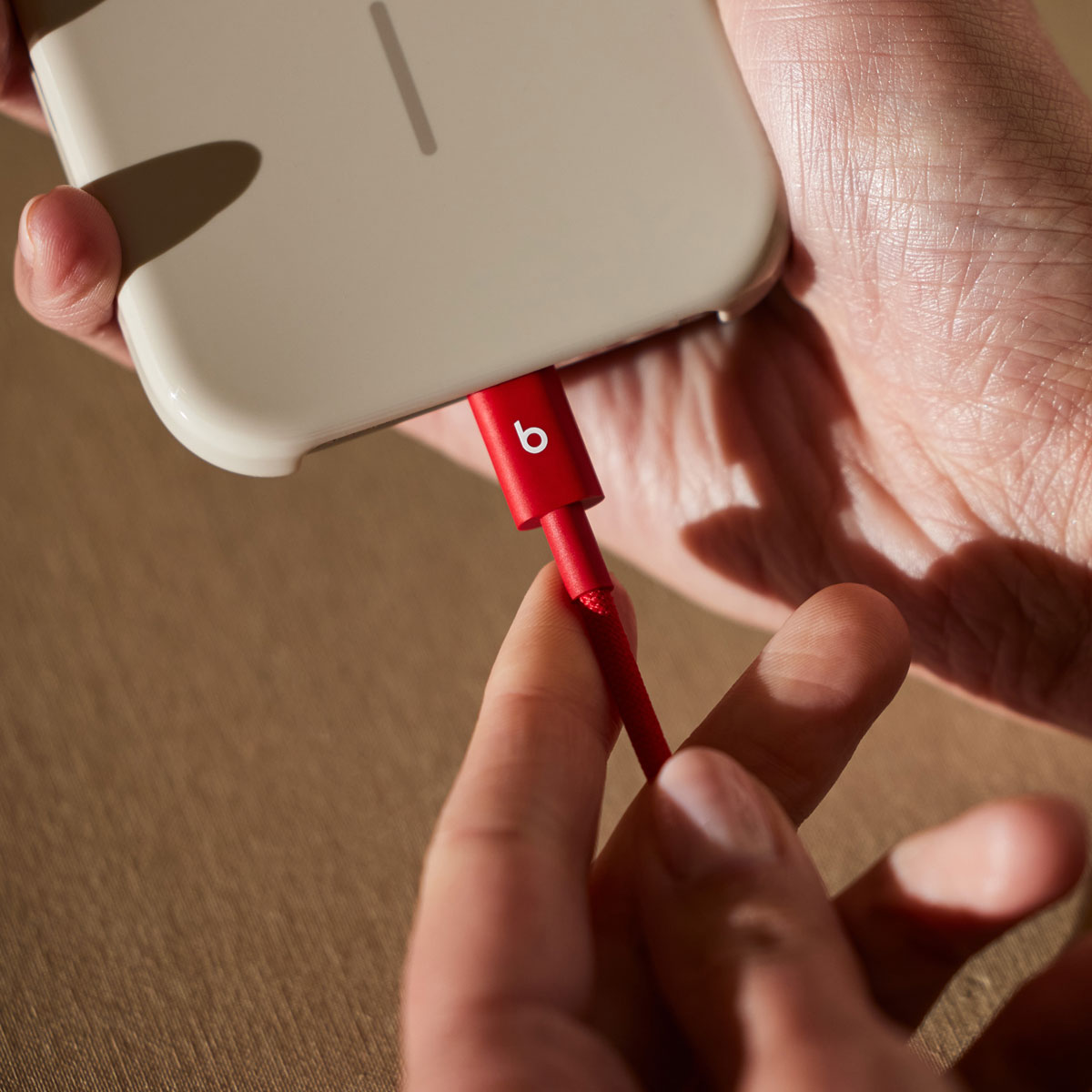 USB-C Data and Charging Cable - USB-C Beats, 1.5m, Red MDGF4ZM/A