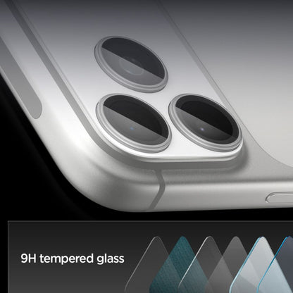 Pellicola Protettiva Posteriore Spigen GlastR EZ FIT Optik Pro XL per Apple iPhone 17 Pro Max, Vetro Temperato, Argento AGL10652