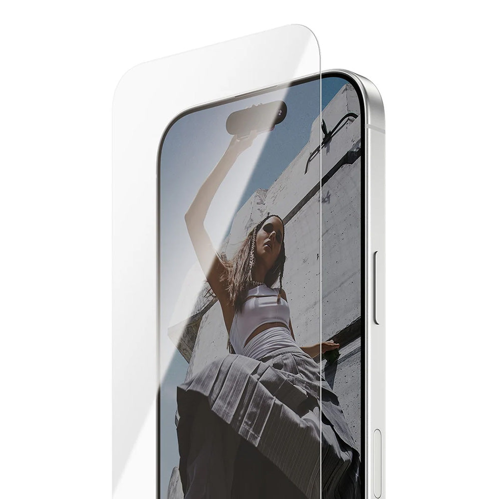 Pellicola Protettiva Schermo PanzerGlass Safe. Ultra-Wide Fit EasyAligner per Apple iPhone 17 / 16 Pro, Vetro Temperato, Full Glue.