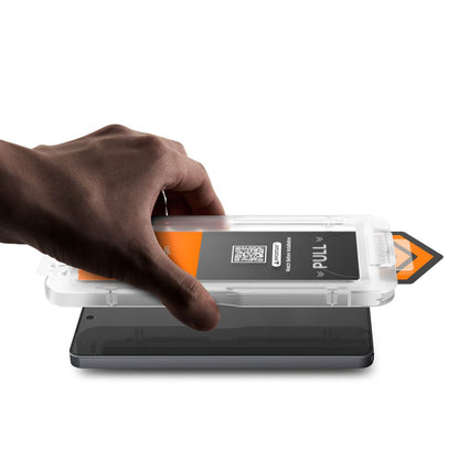 Pellicola Protettiva Schermo Spigen GlastR EZ FIT Pro HD per Samsung Galaxy S26 Plus S947, Vetro Temperato, Full Glue, Set 2 pezzi AGL11084