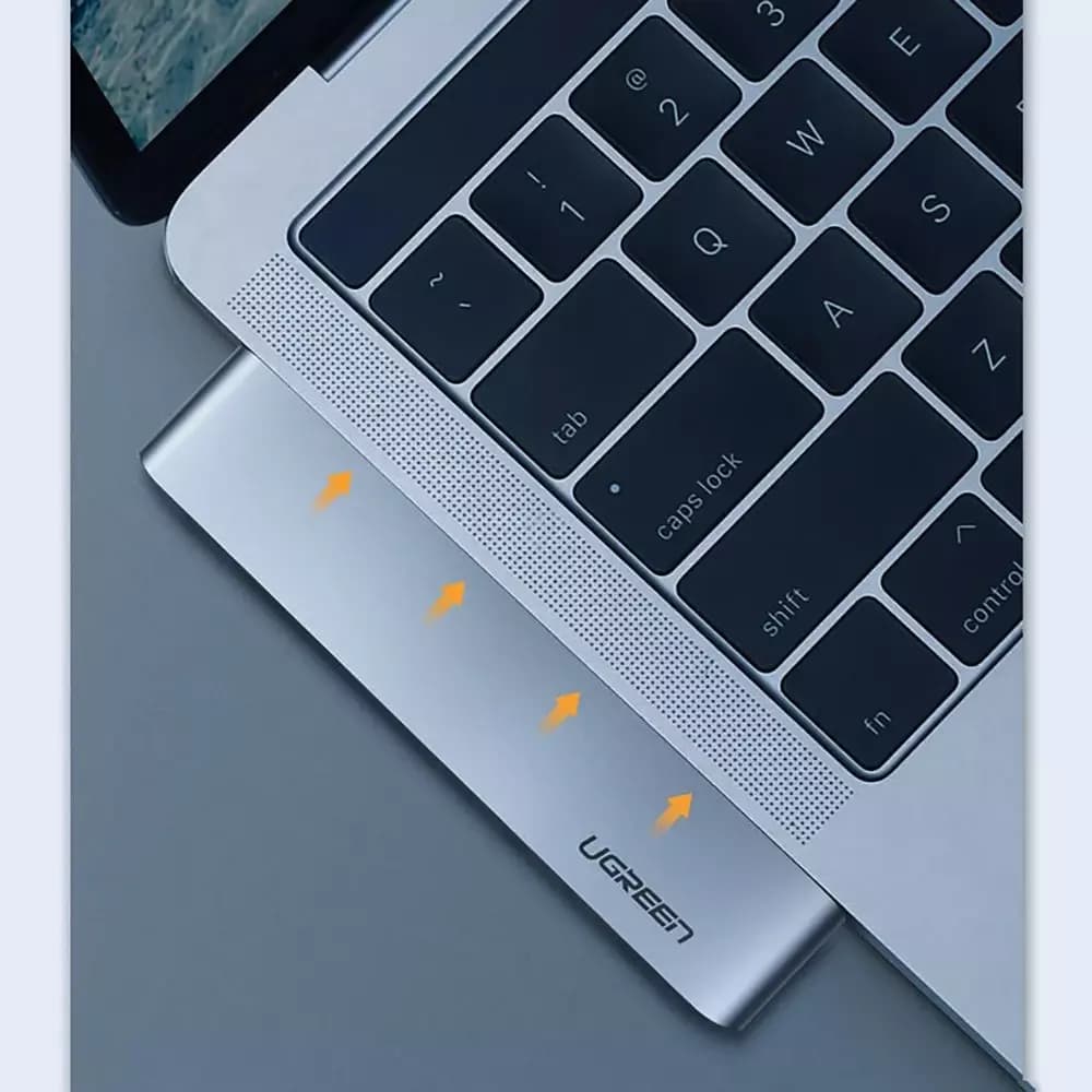 Hub USB-C UGREEN CM251 per Apple MacBook Pro / Air, 3 x USB-A 3.0 - 1 x USB-C - 1 x SD - 1 x microSD, Grigio