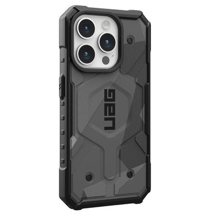 Custodia MagSafe per Apple iPhone 15 Pro, Urban Armor Gear, Pathfinder SE Geo Camo, Camouflage