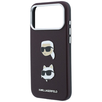Custodia per Apple iPhone 18 Pro / 17 Pro, Karl Lagerfeld, Saffiano con Spilla Testa di Karl & Choupette e Logo, Vinaccia