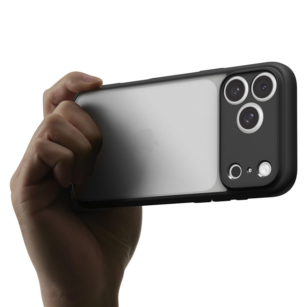Custodia per Apple iPhone 18 Pro Max / 17 Pro Max, Spigen, Ultra Hybrid, Nero Opaco ACS12117