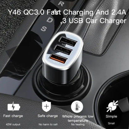 Caricabatterie Auto Yesido Y46, 42W, 3A, 3 x USB-A, Nero