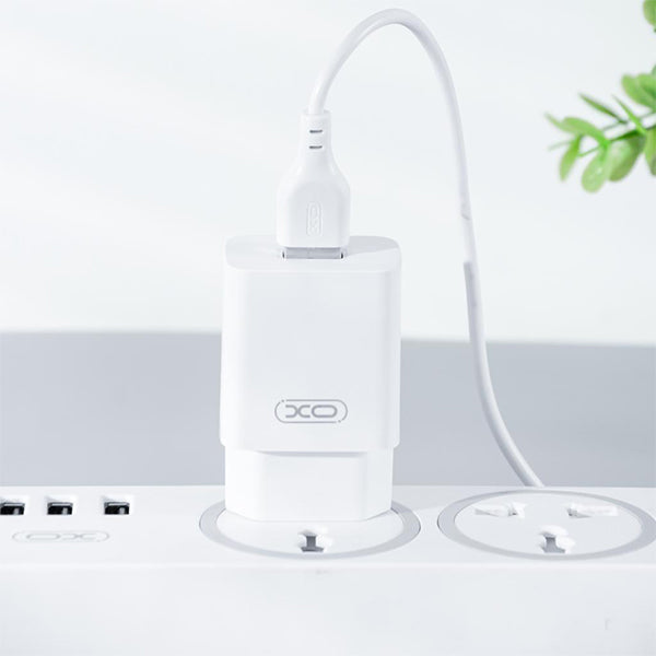 Caricabatterie da Rete con Cavo microUSB XO Design L99, 12W, 2.4A, 1 x USB-A, Bianco
