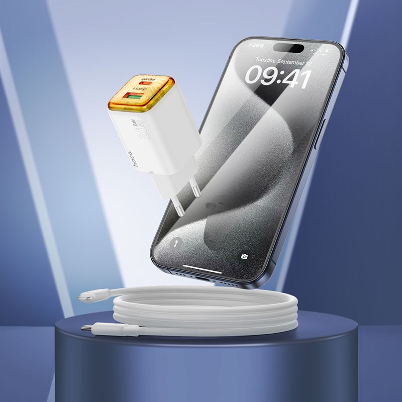 Caricabatterie da Rete con Cavo USB-C HOCO N52, 20W, 3A, 1 x USB-A - 1 x USB-C, Bianco