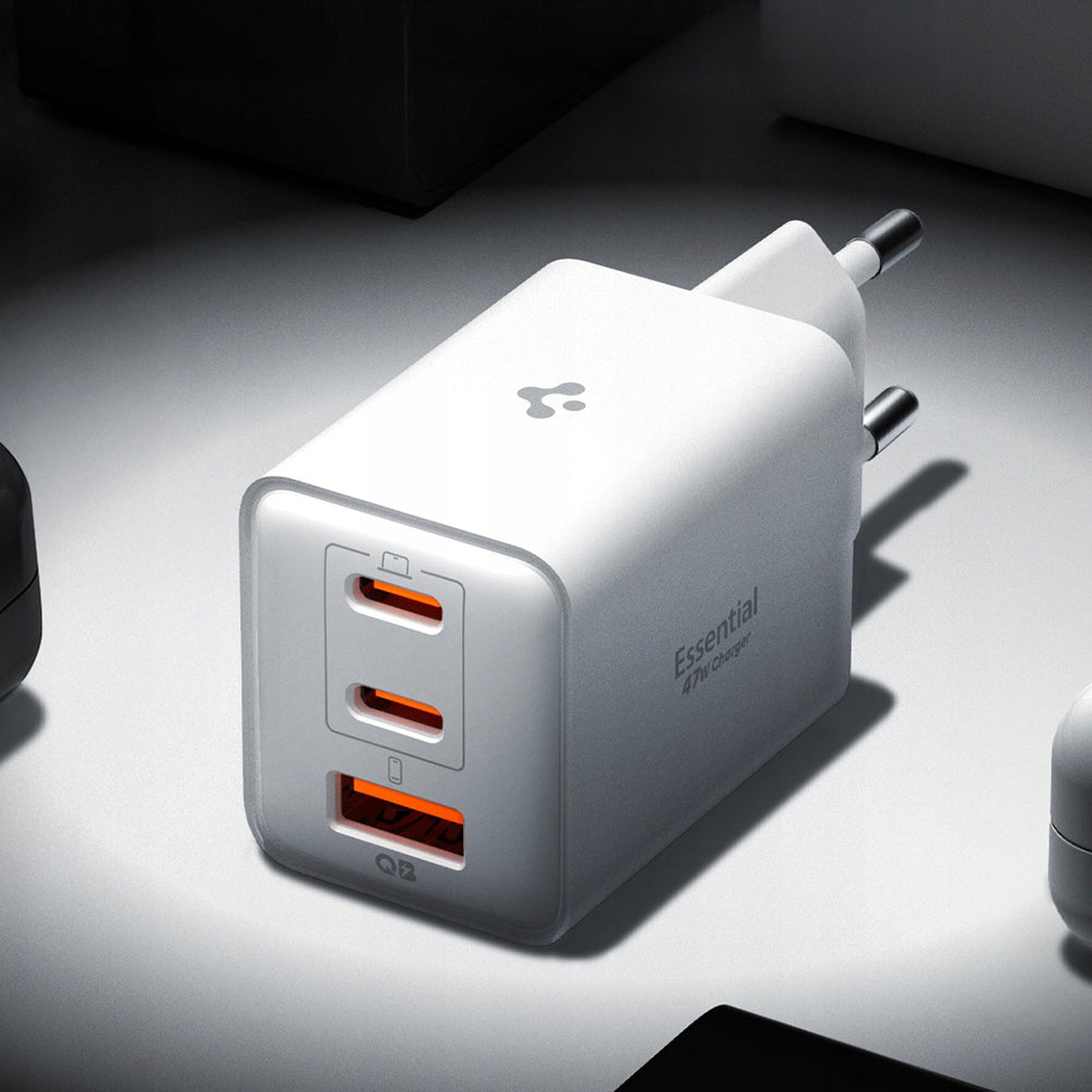 Caricabatterie da Rete Spigen EE473EU Essential, 47W, 3A, 1 x USB-A - 2 x USB-C, Bianco ACH09464