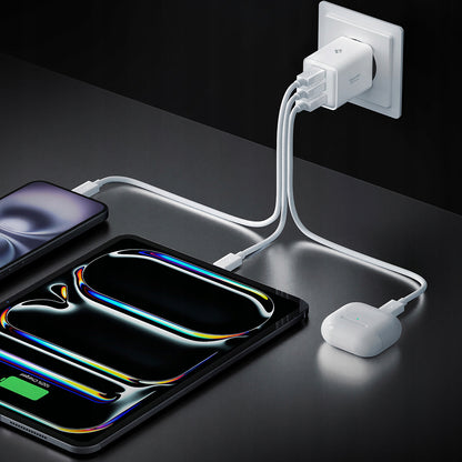 Caricabatterie da Rete Spigen EE473EU Essential, 47W, 3A, 1 x USB-A - 2 x USB-C, Bianco ACH09464