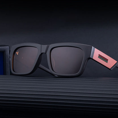 Occhiali da Sole Uomo Techsuit 8491, Polarizzati, Protezione UV, Nero Opaco Rosso