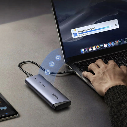 Rack UGREEN CM767 (55150) per SSD M.2 NVMe, Grigio